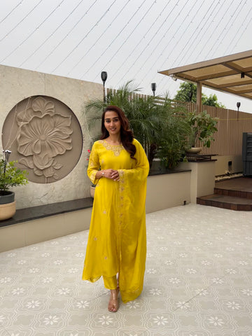 Nazm-e-gul Anarkali Set