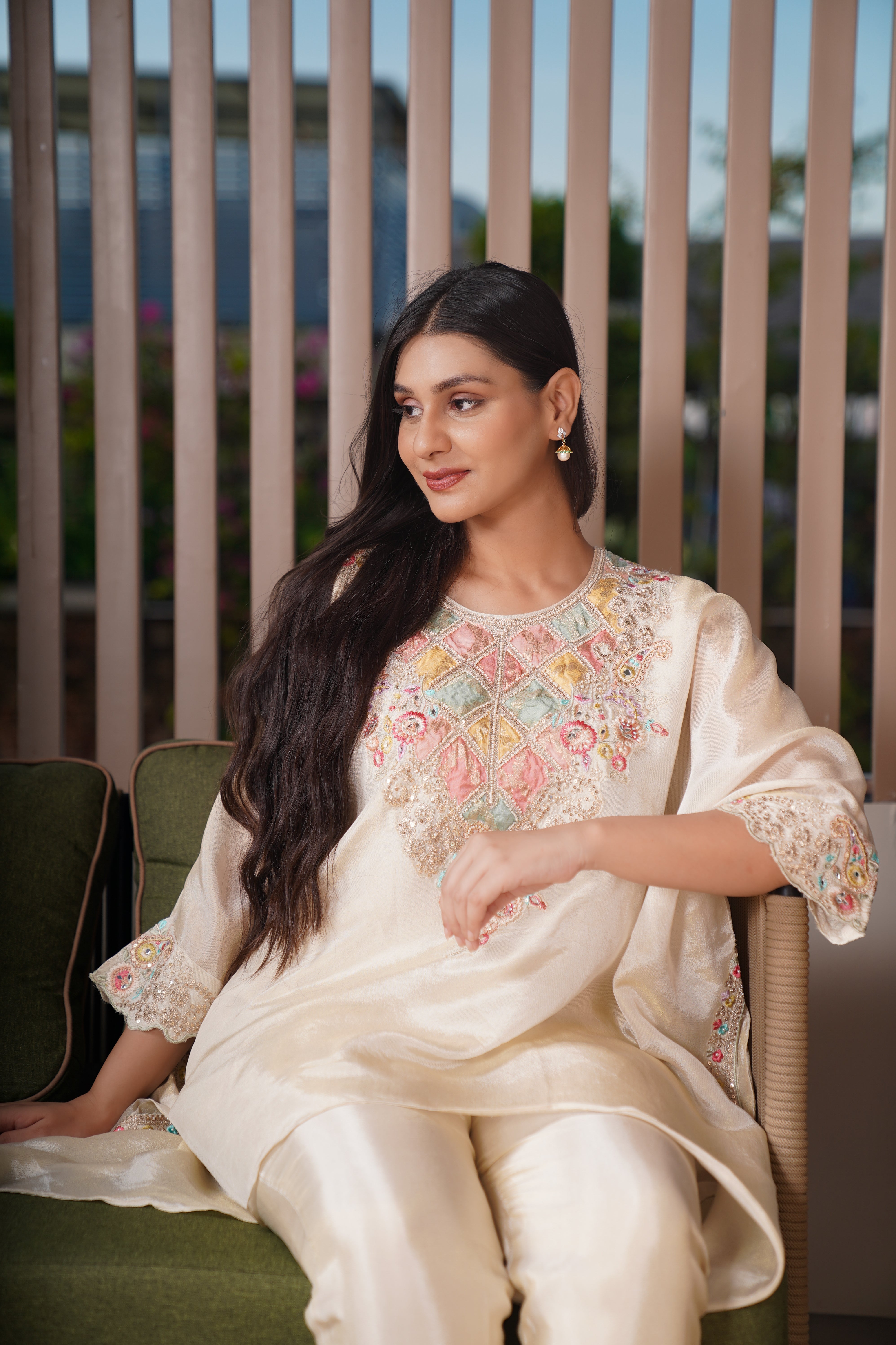Sitara Embroidered Kaftan Set With Matching Embroidered Potli Bag | Available in 3 colors