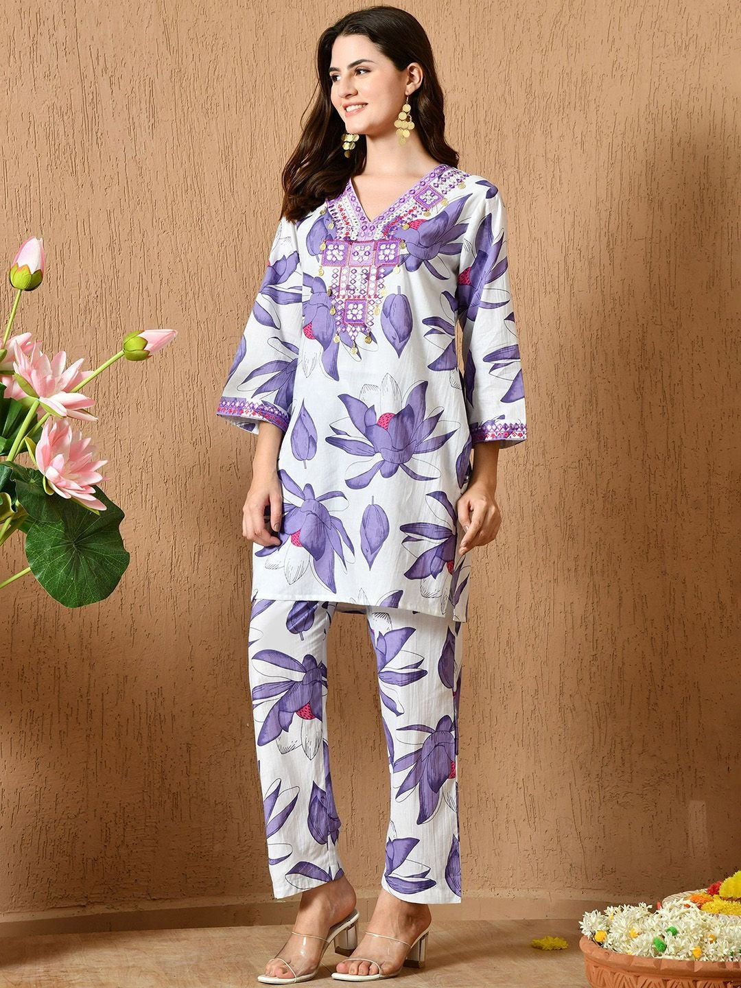 Women’s Green Cotton Co-Ord Set Featuring Mirror and Thread Work | ICS -03